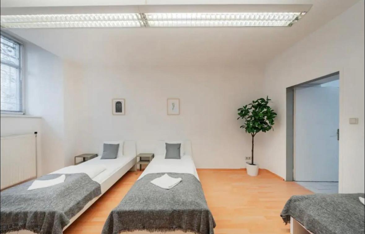 Souterrain Apartamento *